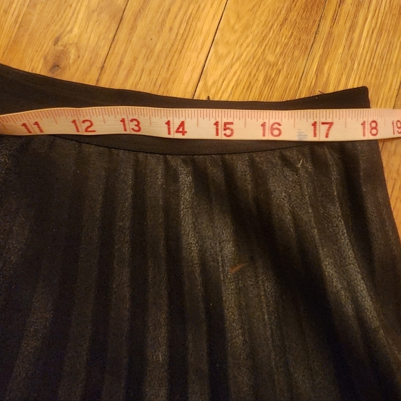 BCBGMaxAzria Black and Brown A-Line Skirt - Picture 3 of 7